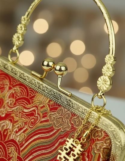 YÚN · Chìyún 赤云 — Sac à main rouge en brocart